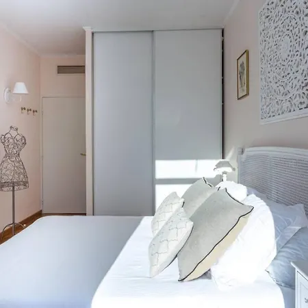 Real Gem In Best Location A/C And Balcony アパート ニース