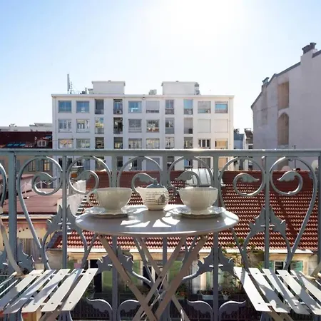 Real Gem In Best Location A/C And Balcony Daire Nice